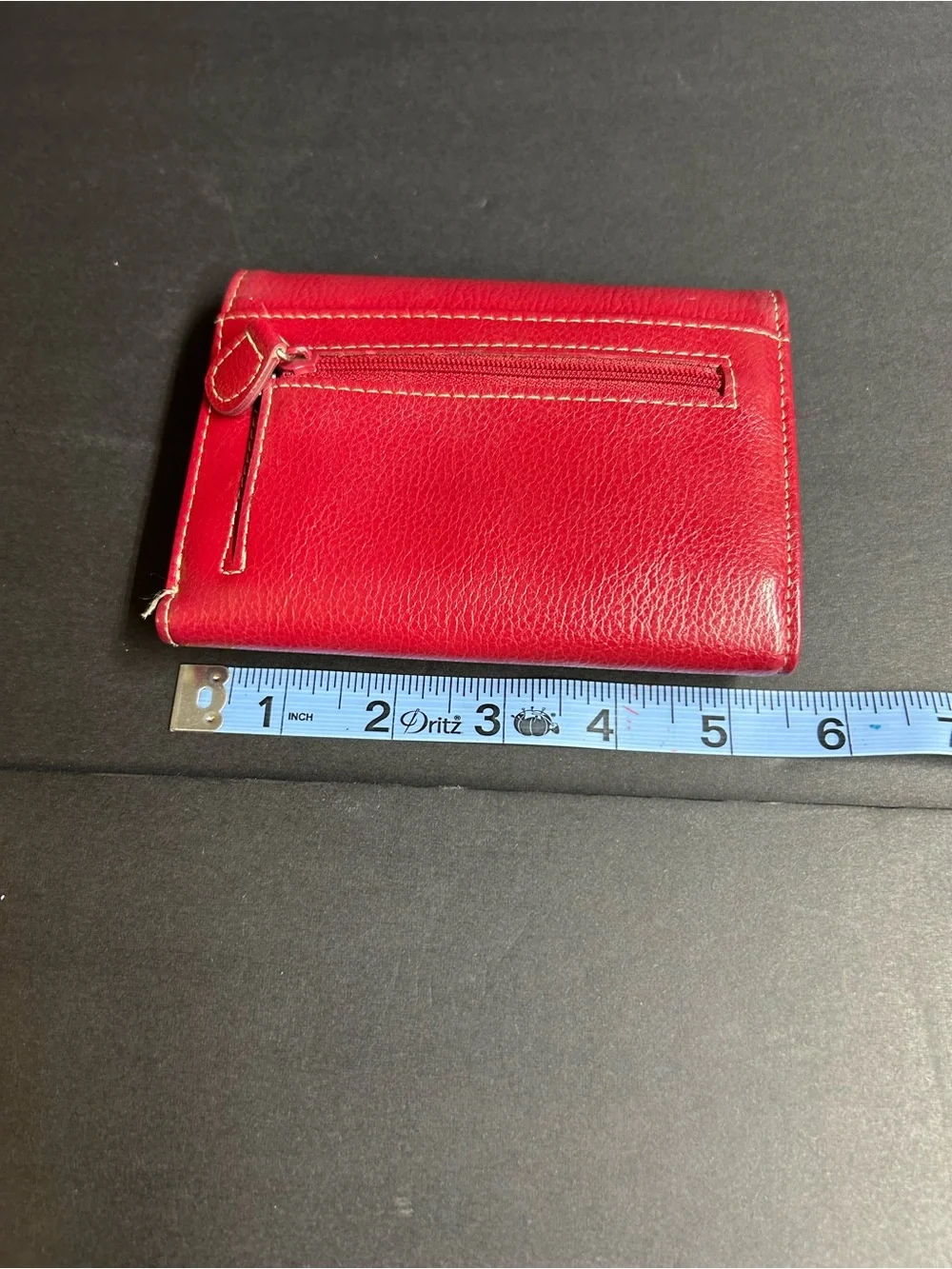 Liz Claiborne Red Faux Leather Trifold ID Credit Card Organizer Clutch